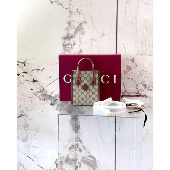 GUCCI Handbags - Gucci Women Pre-Loved Bag Brand New Condition
